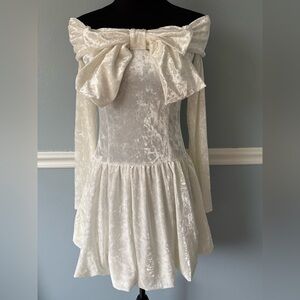 SHEIN Off-Shoulder White Velvet Women’s Dress S
